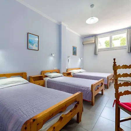 Hotel Akis Kamari (Santorini)