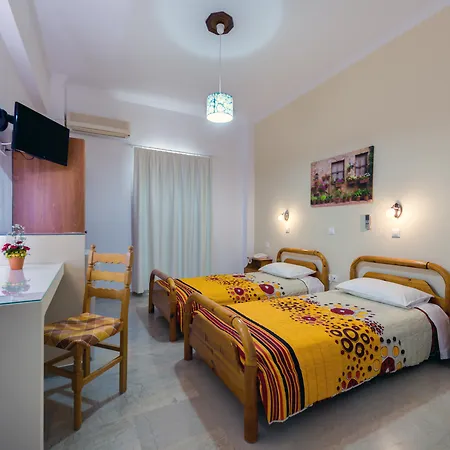 Hotel Akis Kamari (Santorini)