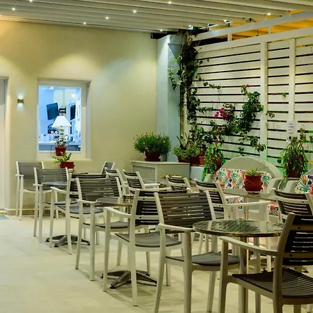 Hotel Akis 2*