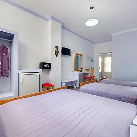 Hotel Akis