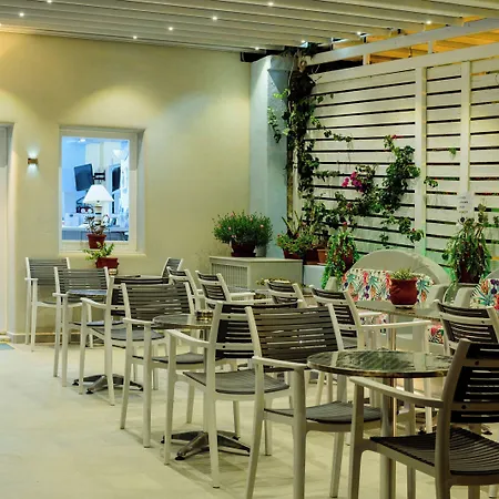 Akis Hotel Kamári