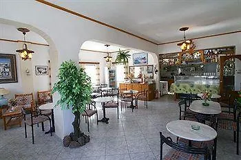 Hotel Akis Kamari (Santorini)