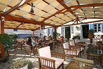 Akis Hotel 2*