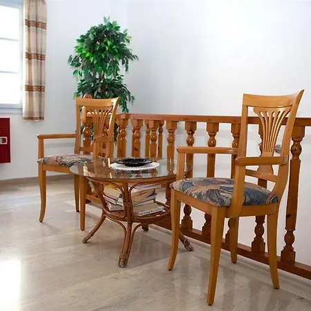 Akis Hotel