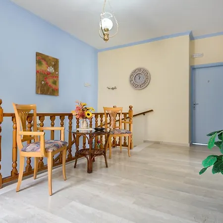 Hotel Akis 2*