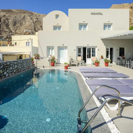 Akis Hotell